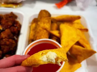 Ming Gardens Restaurant