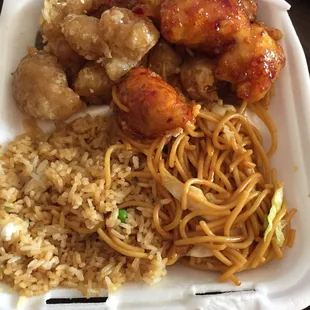 chicken wings and fried chicken, food