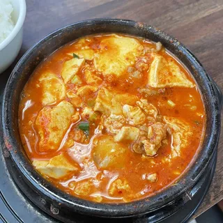 Hosoonyi Special Tofu Soup