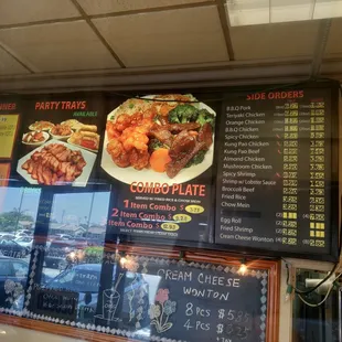 Egg rolls are a must try! Reminds me of NY -style Chinese takeout!