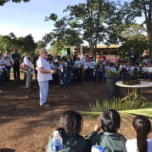 Gigi Cocquio speaking to students.