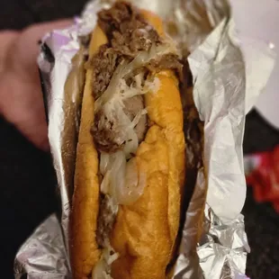 Cheesesteak wit onions (provolone)