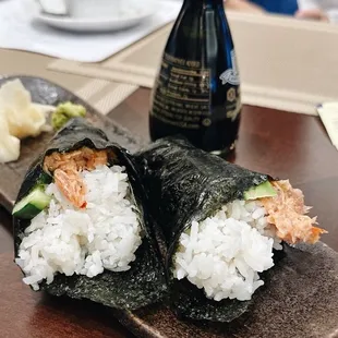 Ahi roll