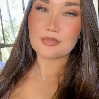 Samantha S.