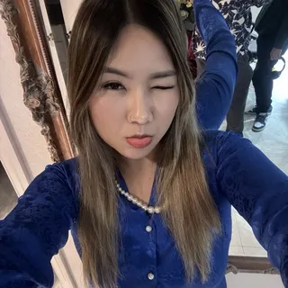 Ly P.