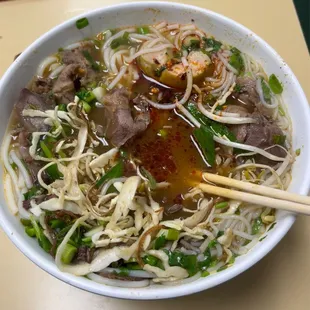 Bún bò Huế