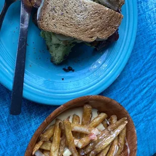 Smaug&apos;s Delight Sandwich and Queso Fries