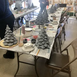 This is a ceramic Christmas tree class I took.