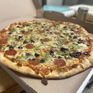 New York Style Supreme Pizza