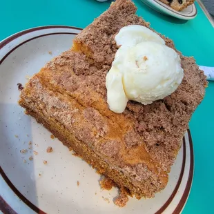 Blueberry coffee cake