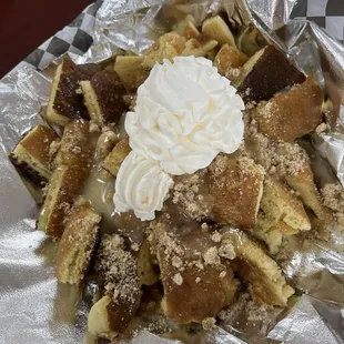 Cinnamon roll pancakes