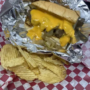 Ooey Gooey cheeseburger