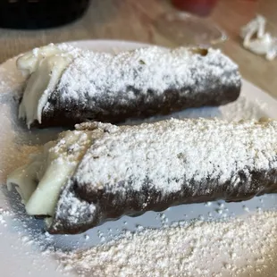 Fresh chocolate cannolis