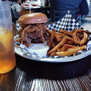 Locomotive Burger