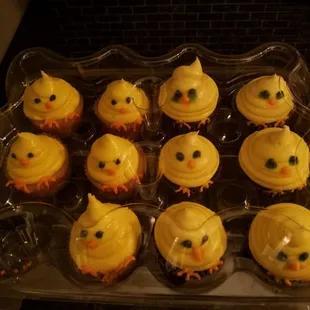 Chick cupcakes buttercream icing