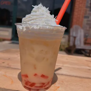 Ash Cave specialty drink with boba