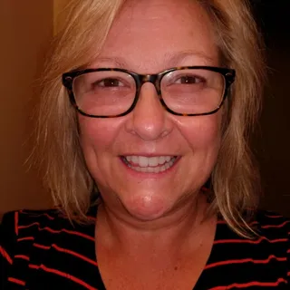 Debbie O.