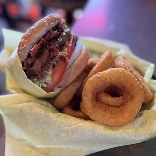 Single Bacon Hamburger with Onion Rings