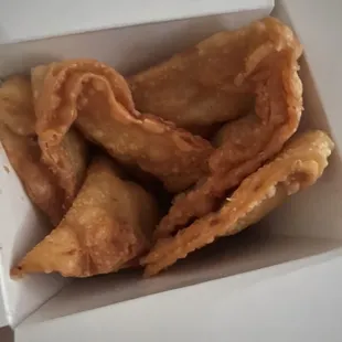 A09. Crab Rangoon