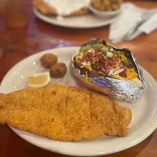 Fried Catfish &amp; Baked potato