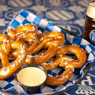 Pretzels with Bier Cheese