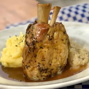 Classic Braised Pork Shank