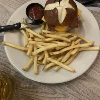 Pretzel Club