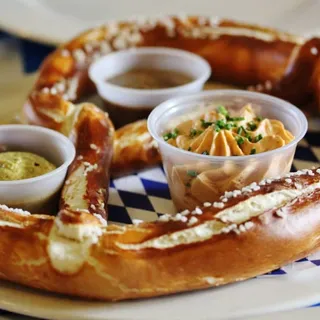 Fresh Baked Pretzel