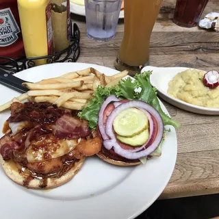 Dunkel Bourbon Chicken Sandwich