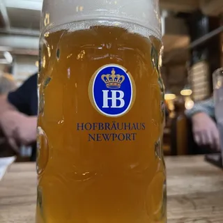 Hefe Weizen (5.4 % Alc. by Volume)