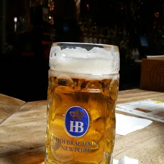 October Newport "Festbier" (Märzen) (6.0 % Alc. by Volume)