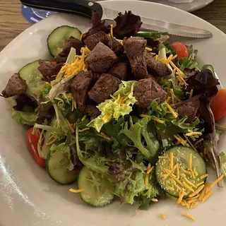 Pittsburgh Steak Salad*