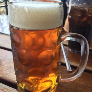 March "MäRzen" (5.8 % Alc. by Volume)