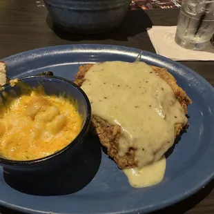The Revolver with Three Cheese Mac-n-Cheese