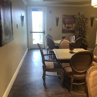 Nice dining room