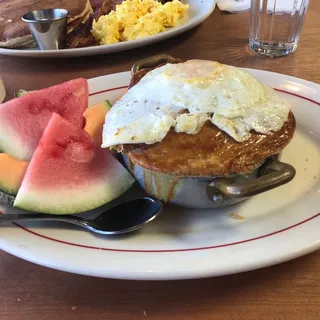 Breakfast Pot Pie