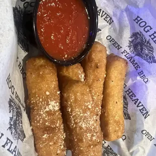 Mozzarella sticks