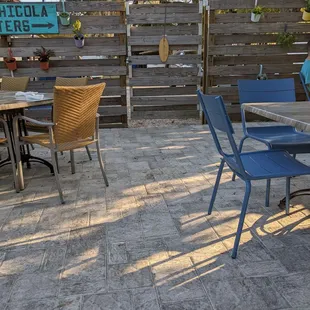 The back is paved, no more shells