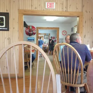sushi and sashimi, interior