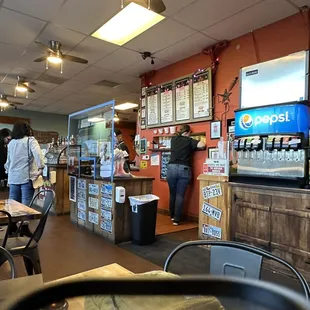 ows customers at the counter