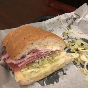 1/4 of a combo hoagie no peppers