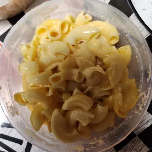 Mac &amp; cheese