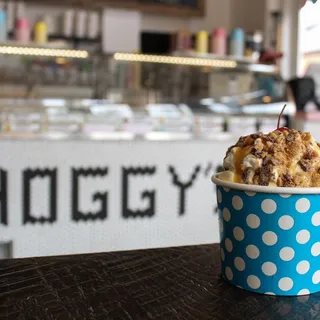Daddy Hog's Favorite Sundae