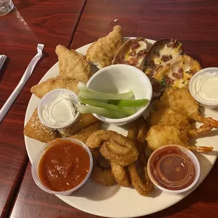 Appetizer combo platter