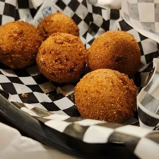 Hushpuppies