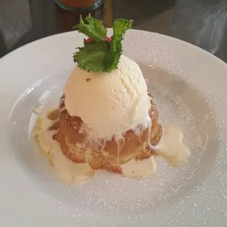 Pineapple Upside Down Cake