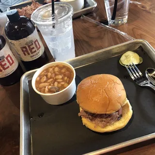 Pulled Pork Entree with 1 Side