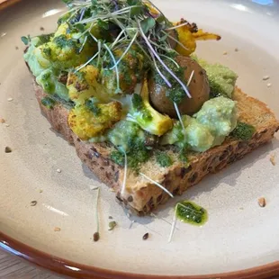 Avo Toast (VOP)