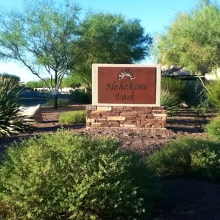 Sign from West Desert Fairway road