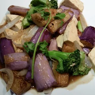 Eggplant with Tofu and Brocolli